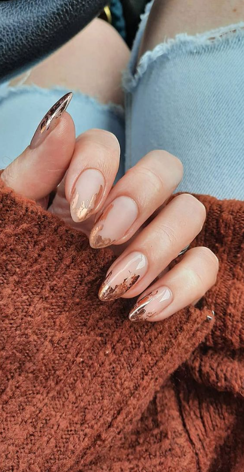 22 Stunning Fall Nail Ideas For Autumn 2020 - Copper on nude nails