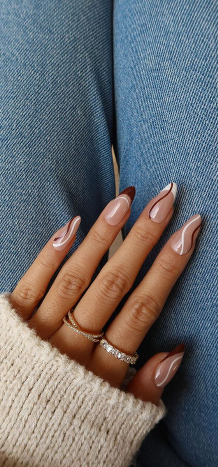 32 Prettiest Autumn 2022 Nail Trends to Try Now