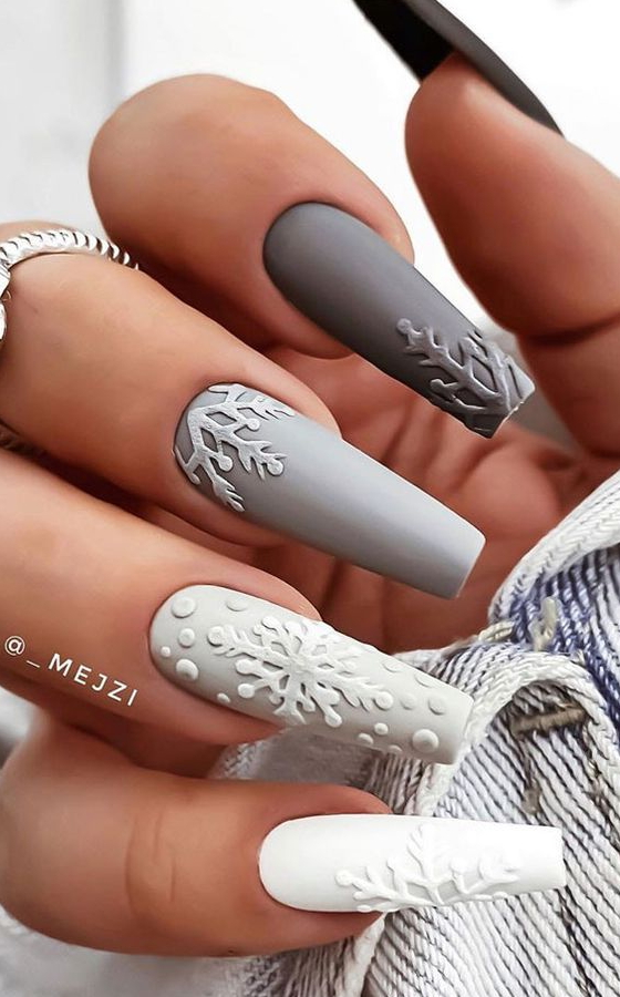 Winter Nails With Super Trending Nail Colors For Winter