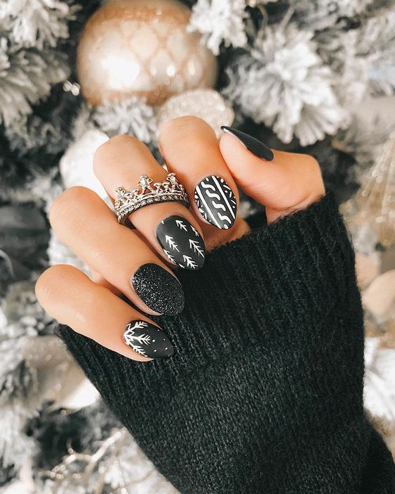 Holiday Nails Best Holiday Nails You Need To Try Out