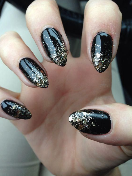 New Years Nails   Trending Black Nails Art Manicure Ideas