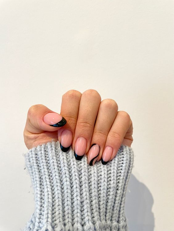 Winter Nails Simple - Black french tips fall-winter style nails