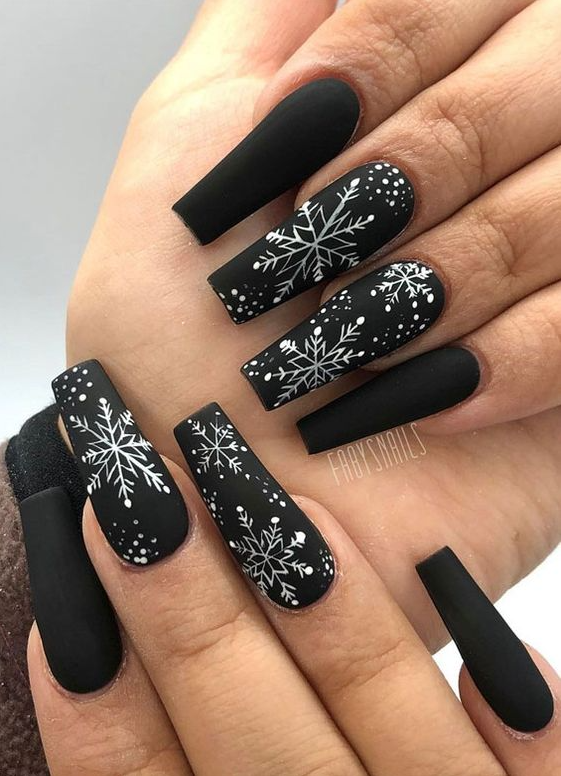 Black Nail Sets - Pretty Festive Nail Colours & Designs 2020 Black Festive nails