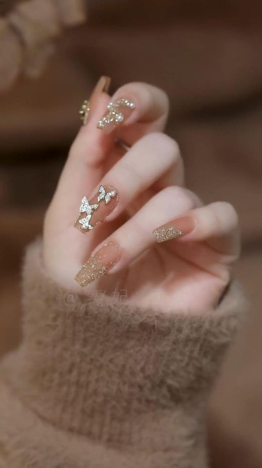 Nails With    Nice Nails With