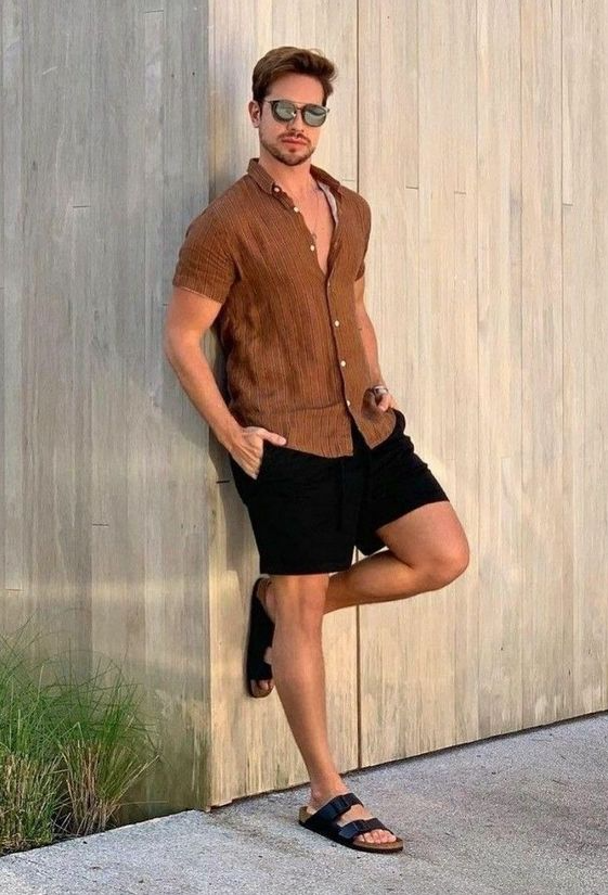 Casual Beach Outfit - Mens Lifestyle & Fashion inspiration