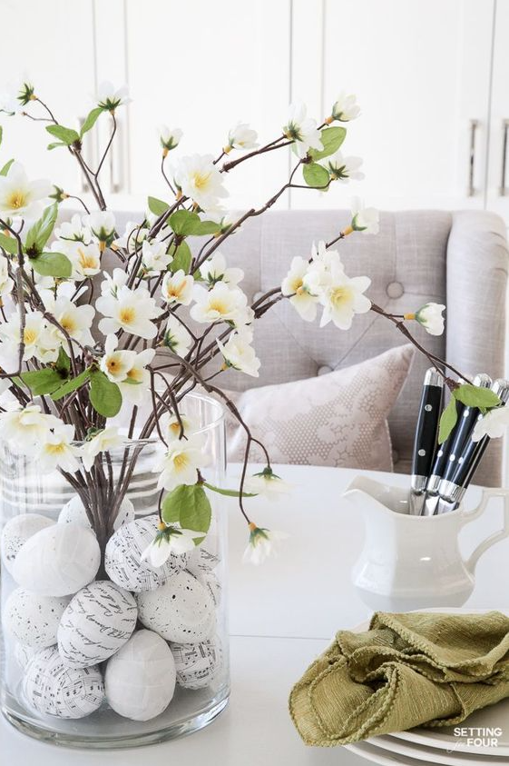 Easter Florals Diy   Floral Arrangement With DIY Easter Egg Filler