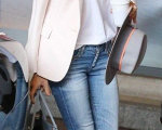 Jeans And Blazer Outfit Classy   Rosie Huntington Whiteley Looks Chic In Skintight Jeans And Blazer
