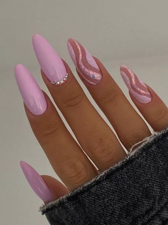 Nails Light Pink   Stunning Pink Glitter Nails To Glam Up Your Fingertips
