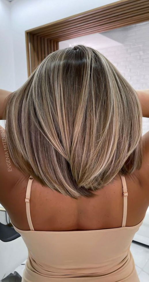 Spring Hair Color Ideas For Blondes   Best Hair Colour Trends 2023 That'll Be Big Bronde Lob