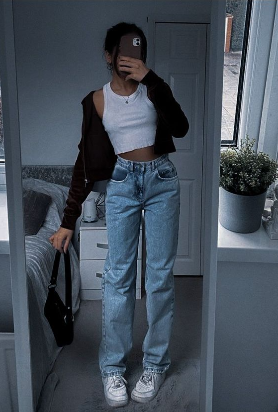 Spring Outfits 2023 Trends - Best Styles for Casual Jeans Outfit 2023