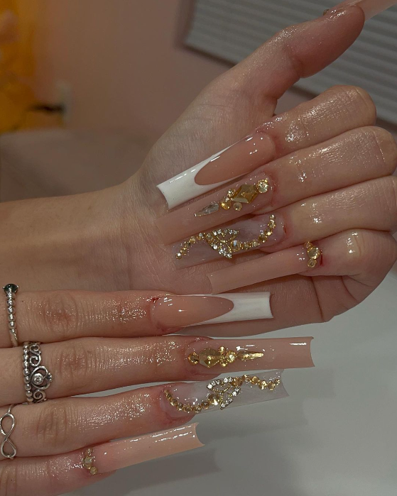 Awesome Bling Nails Design