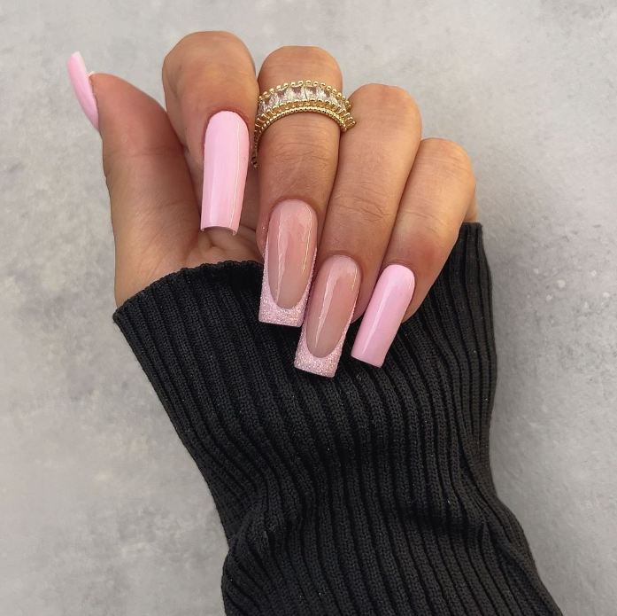 Cute Pink Spring Nails 2023