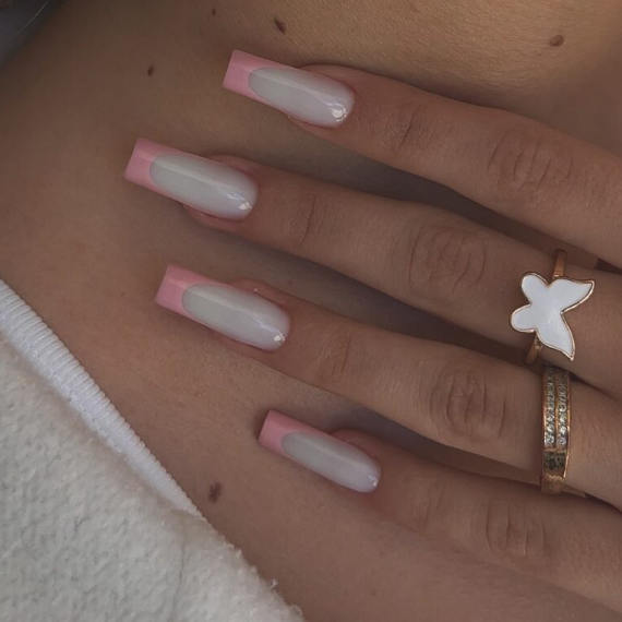 Dreamy Pink Spring Nails 2023