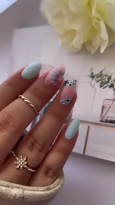 Outstanding Trendy Spring Nails 2023 Inspiration