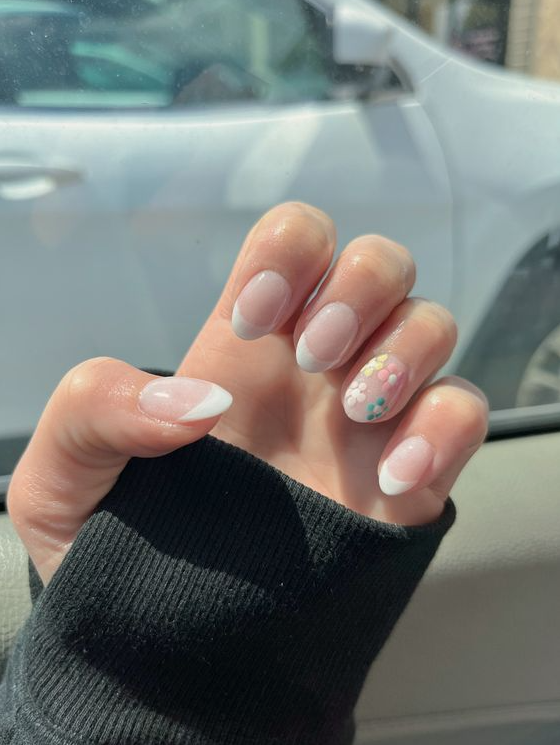 Pretty Spring Nails French Tip Inspiration
