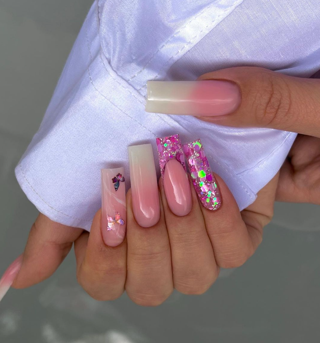 Cute Glitter Nail Ideas