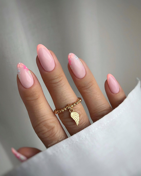 Gorgeous 2023 French Tip Nails Inspiration