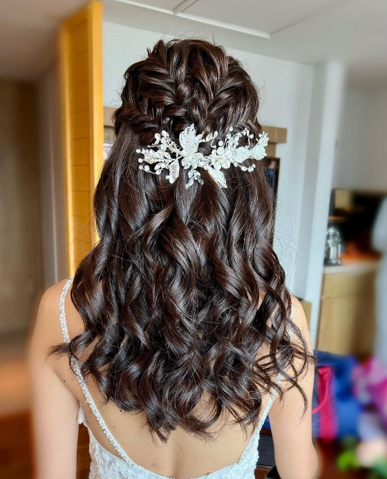 Pretty Wedding Hairstyles Inspiration