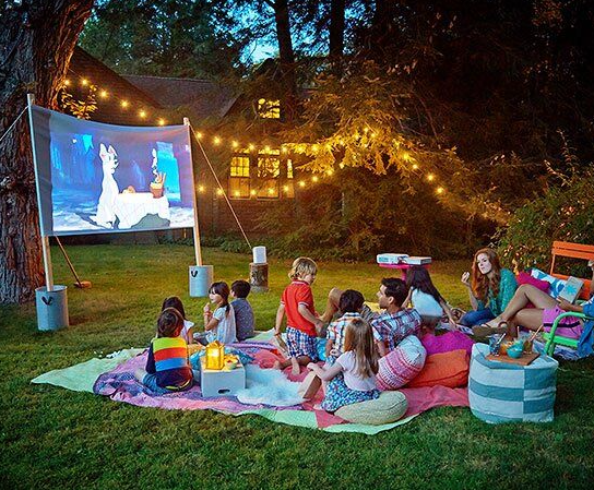 Movie Night Party   Summer Movie Night In Your