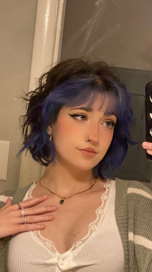 Hair Dye Inspo   Short Blue Layered Hair With