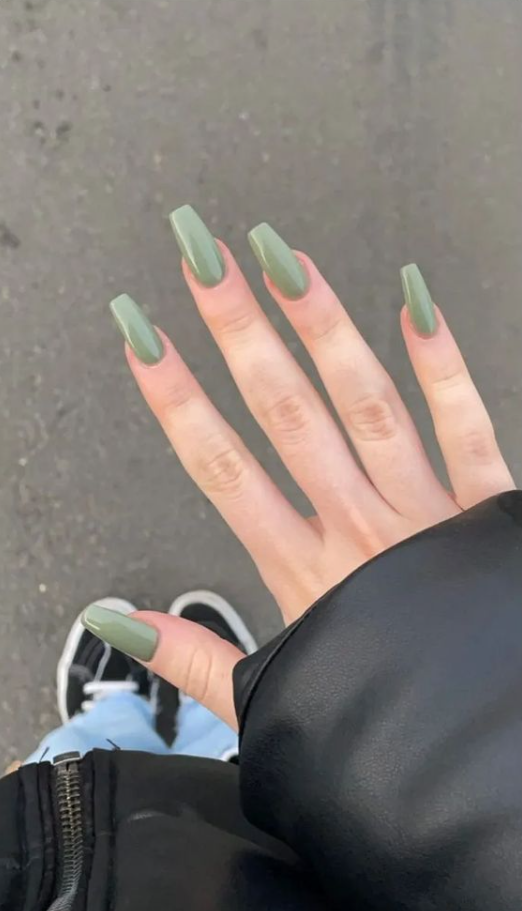 Fall Nails 2023 - Here Are The Coolest Fall 2023 Nail Trends