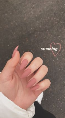 Nails One Color   Overcome Problem Nails With Vitamins And