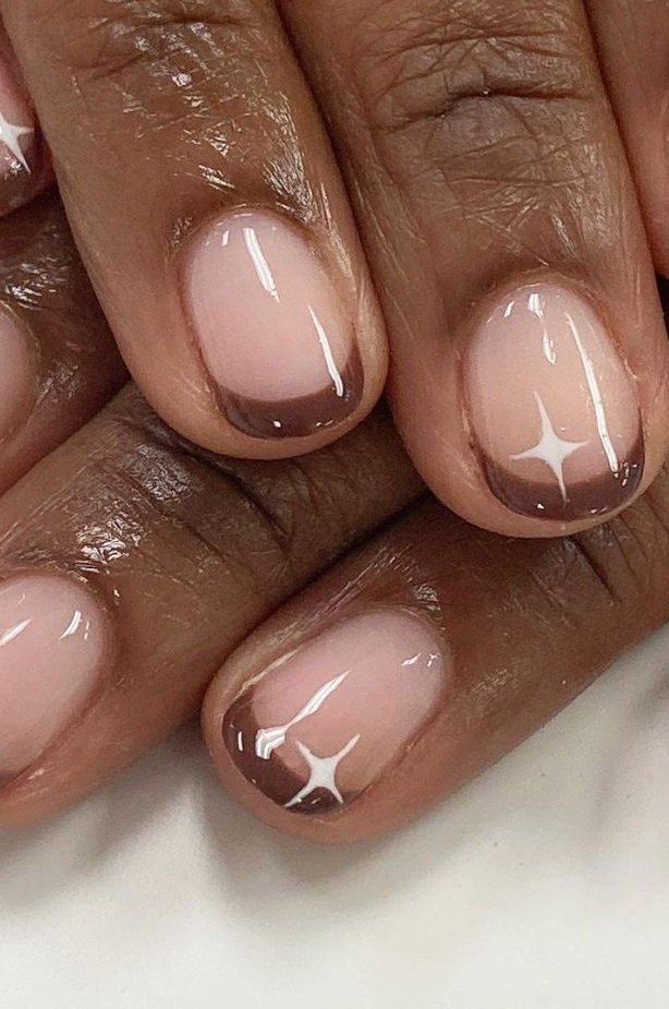 Brown French Tip Nail Ideas   Short Brown French Tip Nail