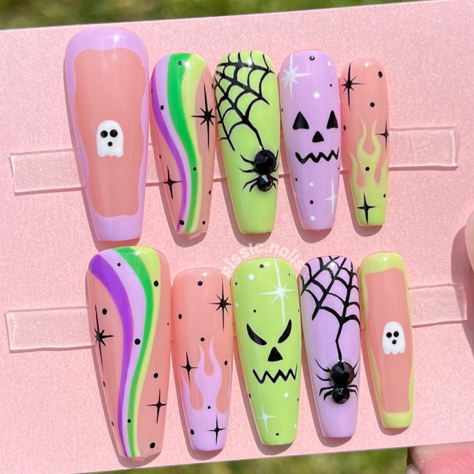 Elegantly Halloween Nail Designs Ideas
