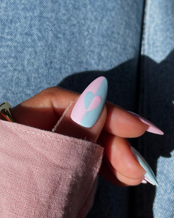Elegantly New Trendy Nails Photo