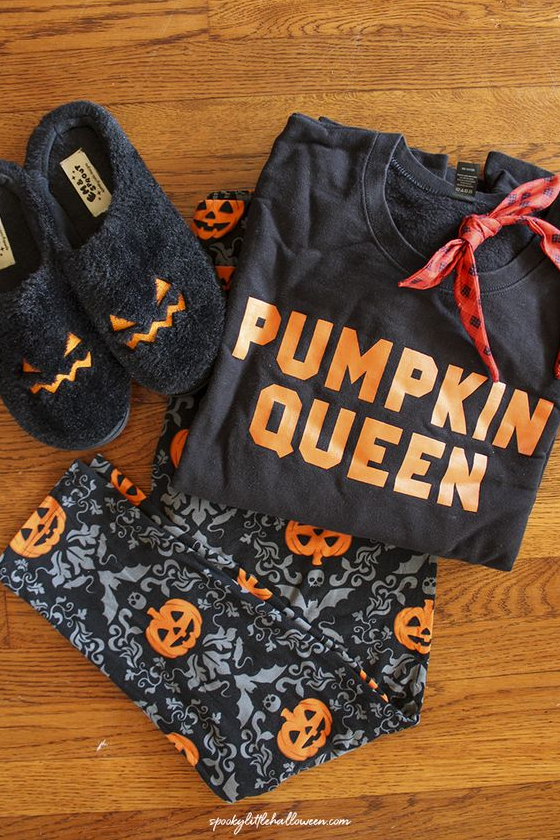Halloween Sweatshirt   Easy Steps To Creating Your Halloween