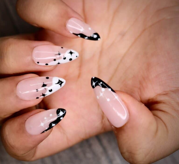 Magical Star Black And White Nails