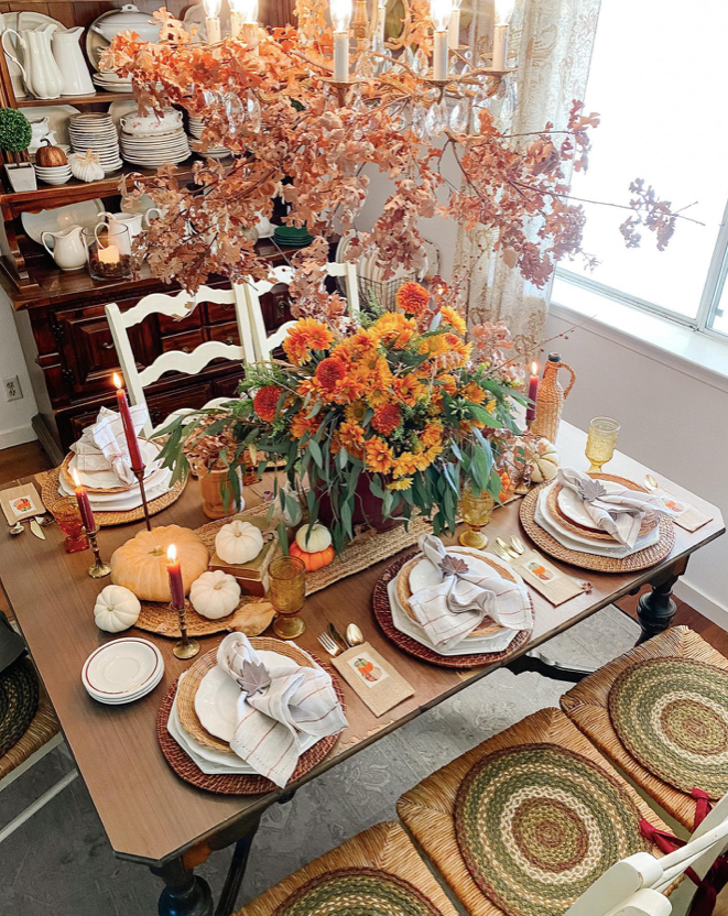 New Thanksgiving Table Settings - Fall Florals
