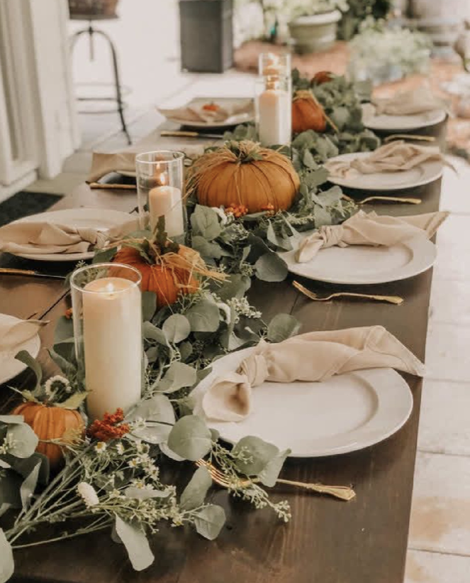 New Thanksgiving Table Settings   Hidden Pumpkins
