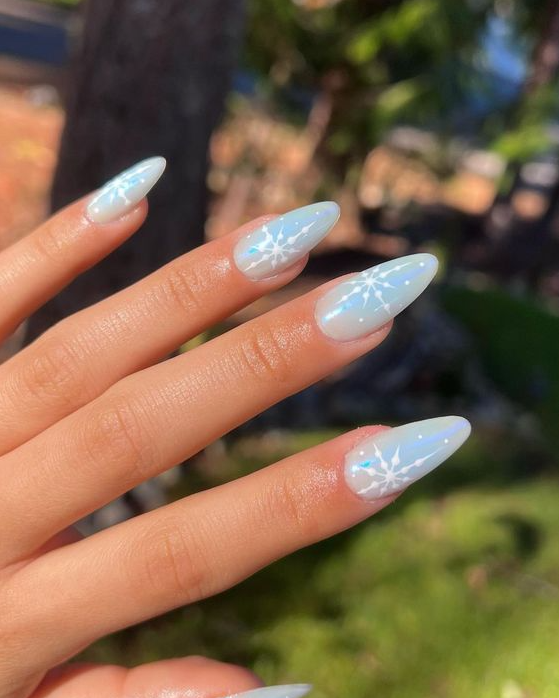 Almond Winter Nails   Cute Nails Ideas Holiday Nail Art Designs For