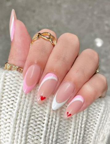 Cute Art Styles   Valentine's Day Nail Designs To Set Your Heart Aflutter