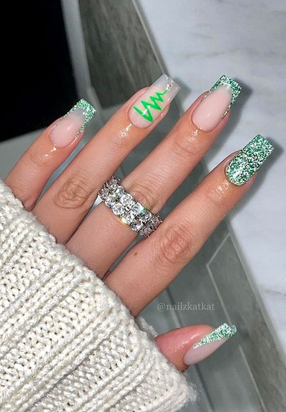 Holiday Nail Ideas   Best Holiday Nail Art Ideas & Designs Green Sparkly Nails With Simple