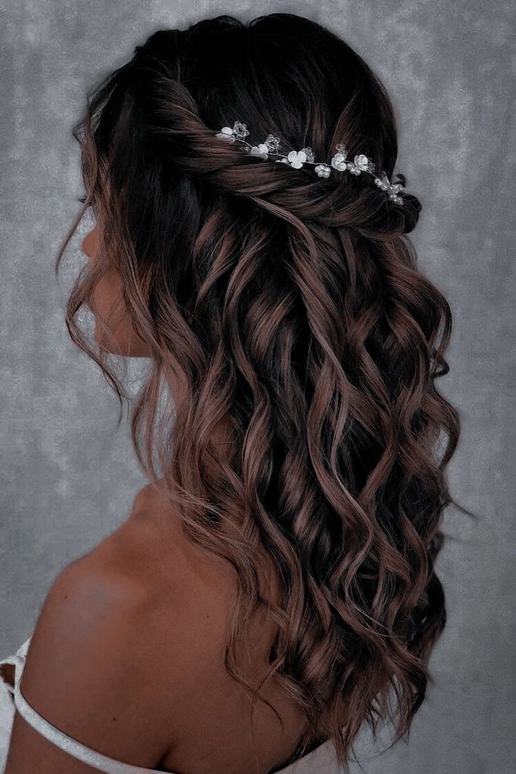 Prom Hairstyles For Long Hair Hairdo For Long Hair