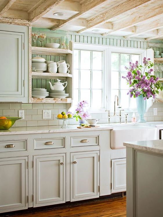 French Style Kitchen   Helpful Tips For Choosing The Coziest Farmhouse Kitchen Colors