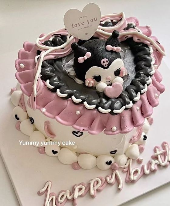 Kuromi Cake   Yummy Kuromi