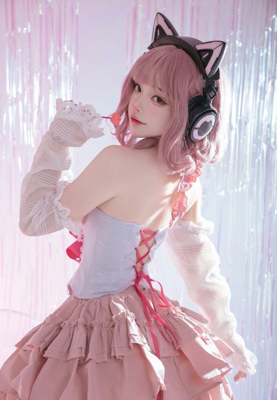 Pose Refrences Art   Pink Style Lolita Fashion Anime Aesthetic Gamer Girl