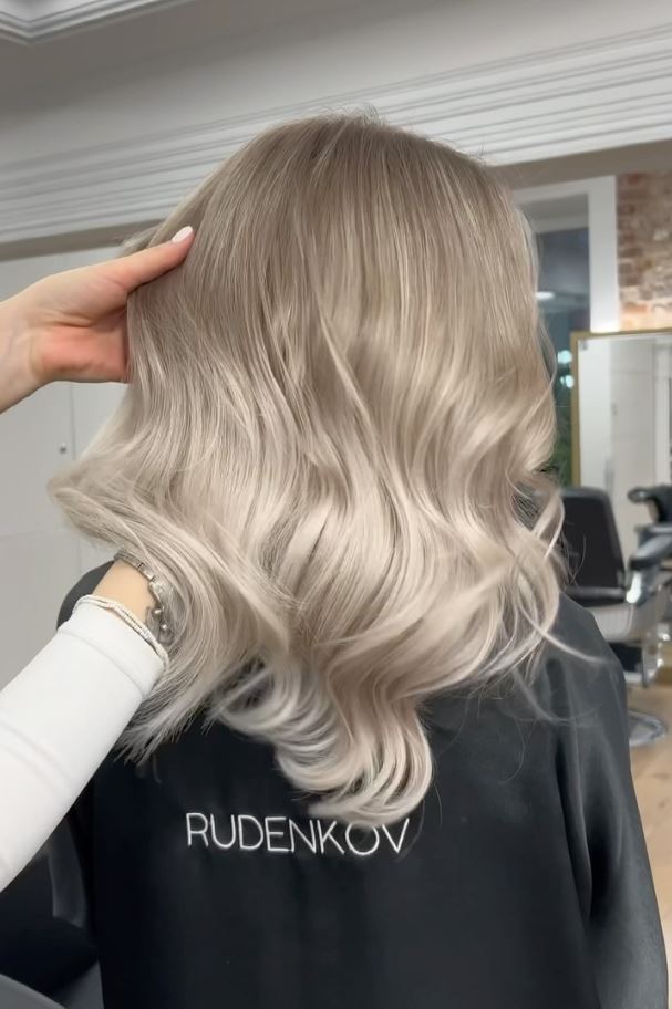 Stunning Trendy Blonde Hair Ideas