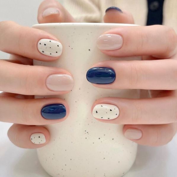 Amazing Simple Spring Nail Designs Inspiration