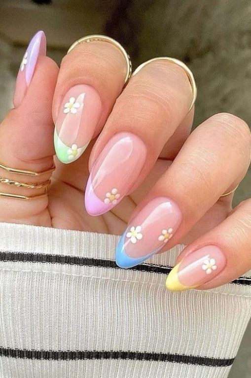 Pastel Colorful French Tip Nails With Daisies