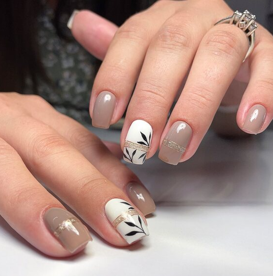 Autumn Leaf Nail Art   Elegant Minimalism With Geometric Leaves