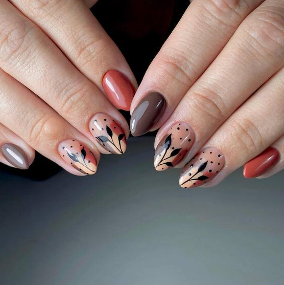 Autumn Leaf Nail Art   Modern Artistic Flair With Autumnal Accents