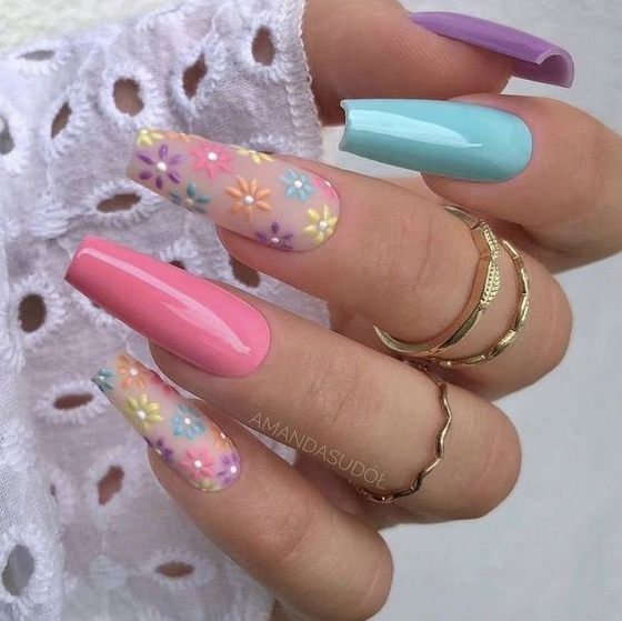 Nails Flower   Gorgeous May Nails For A Spring Manicure Stylish Nails Nail Designs Spring Nails Spring Acrylic Nails Flower Nails Nail Art