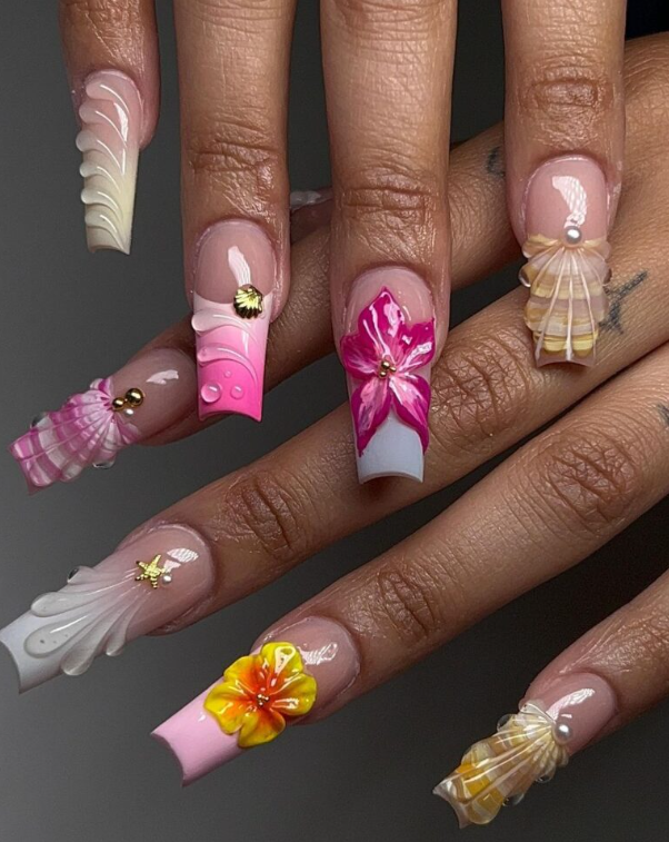 Pretty Hot Nail Art Designs Photo