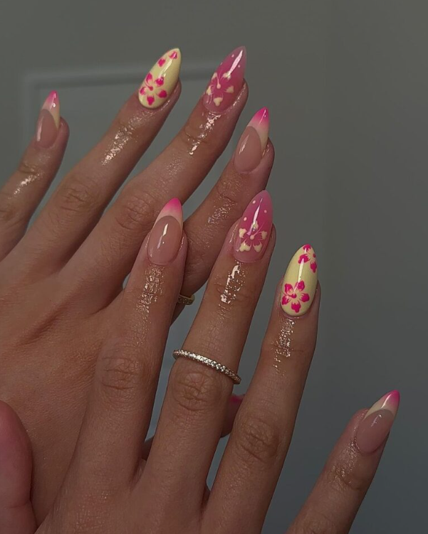 Top Hot 2024 Nail Art