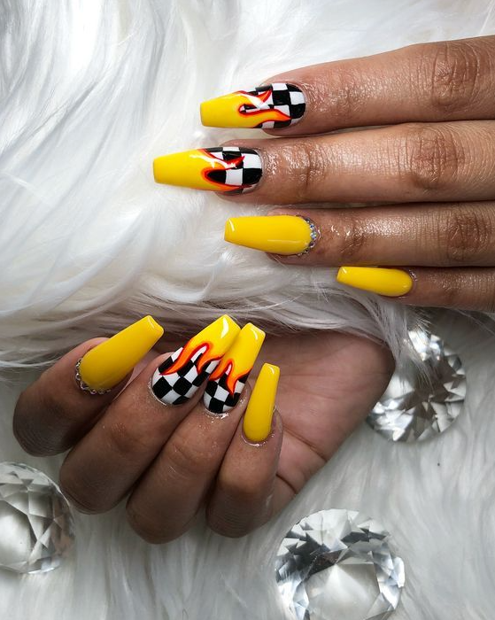 Acrylic Nails With Designs And Cool Checkered Nails Best Acrylic Nails Yellow Nails Acrylic Nail Designs Gel Nails Fake Nails