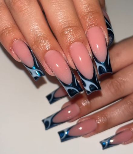 Blue And White Retro Nails